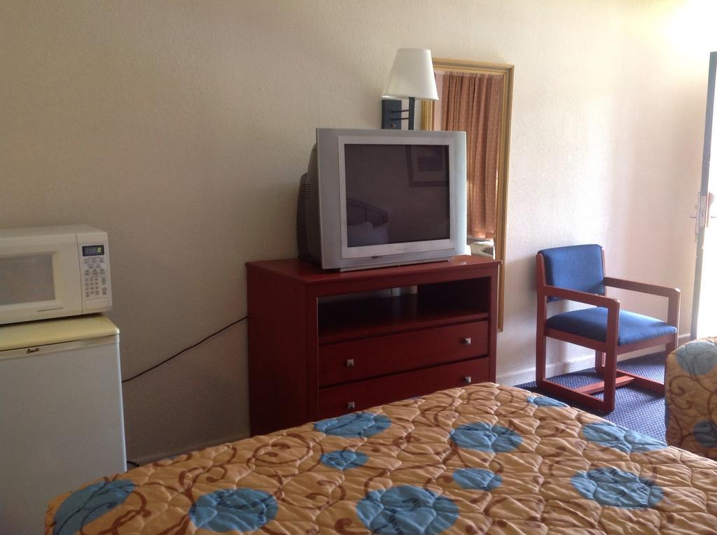 Days Inn Panama City 23Rd Street Kültér fotó